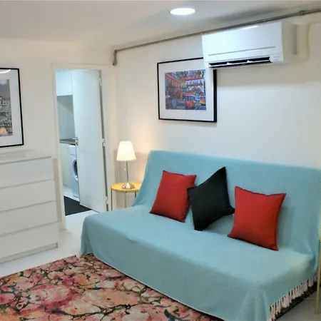 Apartamento Alfama 34 *